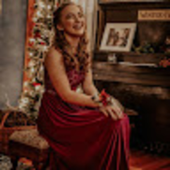 Meet your Posher, Grace - Picture 1 of 1